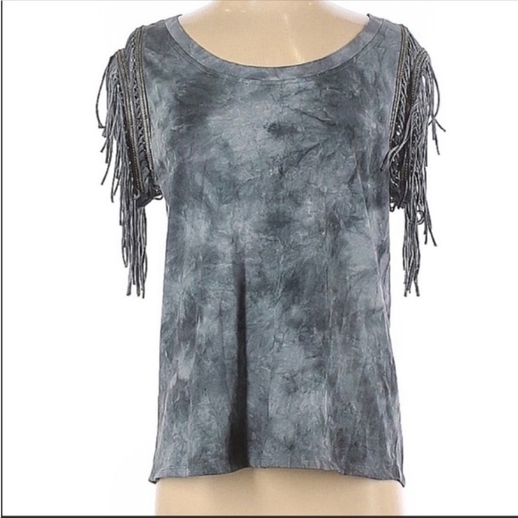 Rock & Republic gray tie-dye scoop neckline fringe and studs short sleeves top.S - Picture 1 of 3